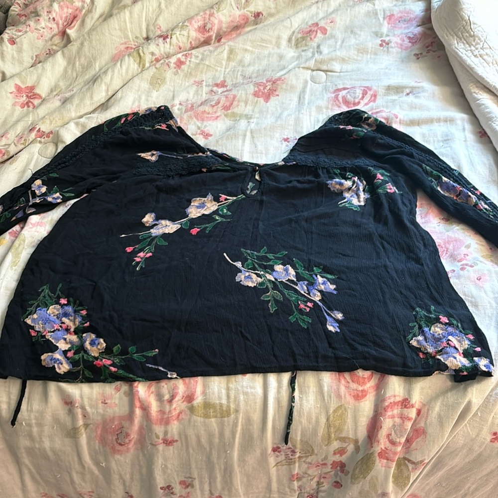 O’Neill longsleeve top